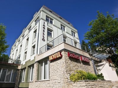 Jagelló Business 3*